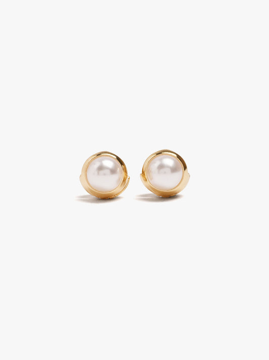 Hoop Earrings With Pearls