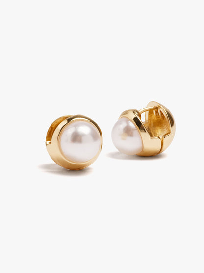 Hoop Earrings With Pearls