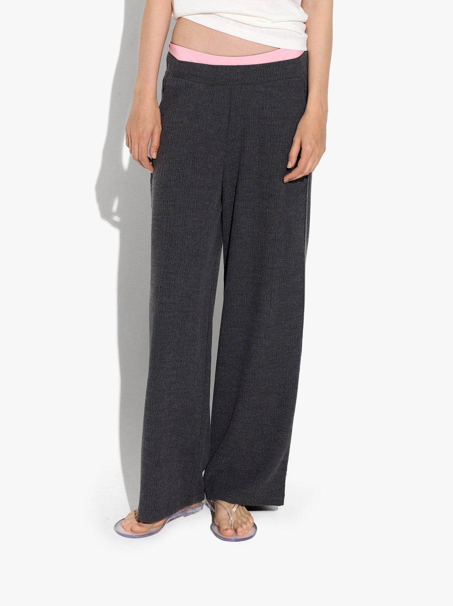 Trousers With Texture And Elastic Waist