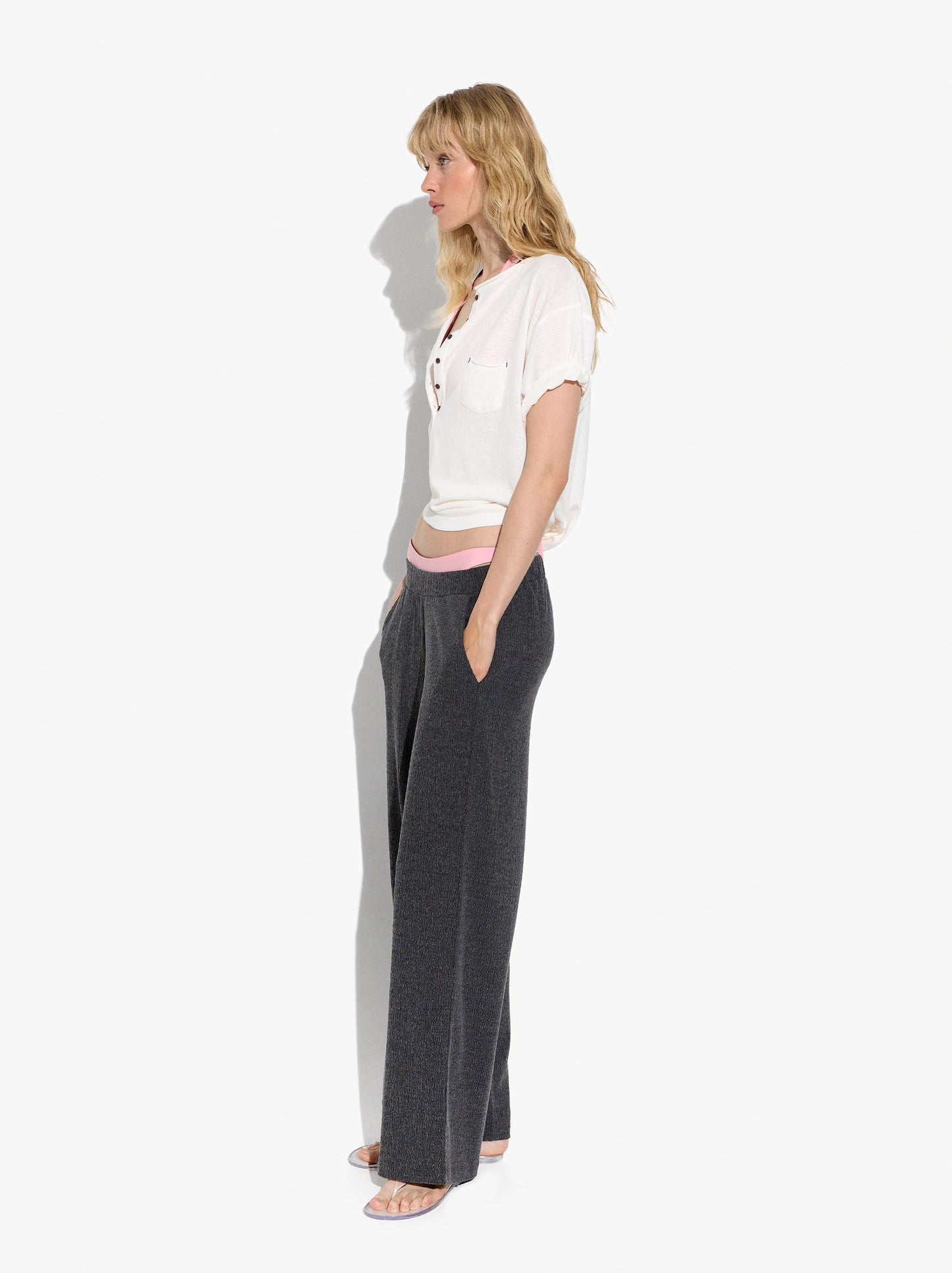 Trousers With Texture And Elastic Waist