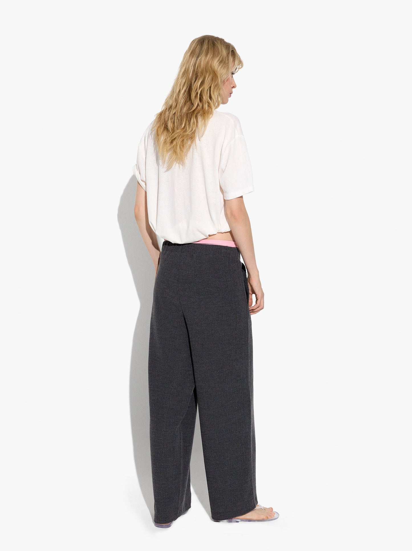 Trousers With Texture And Elastic Waist