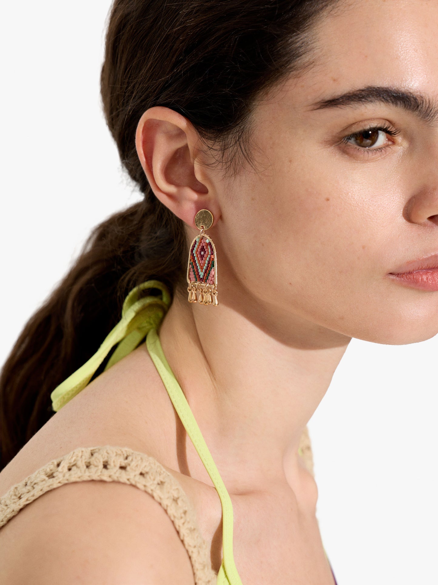 Hoop Earrings With Multicoloured Beads