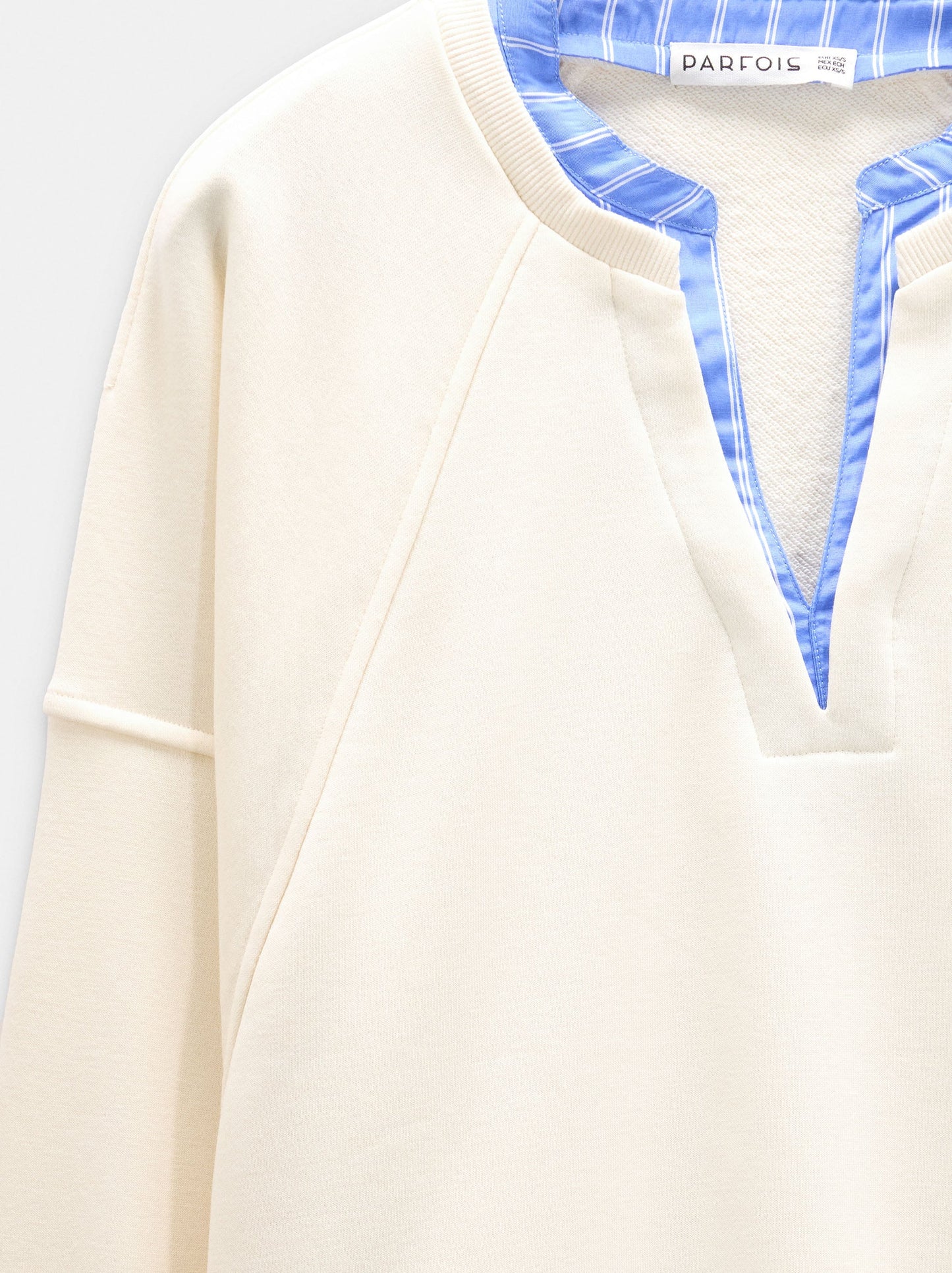 Sweatshirt With Contrast Detail