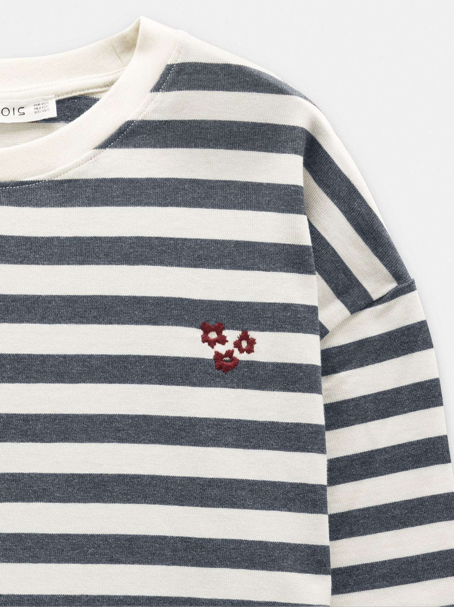 T-Shirt With Stripes And Long Sleeves