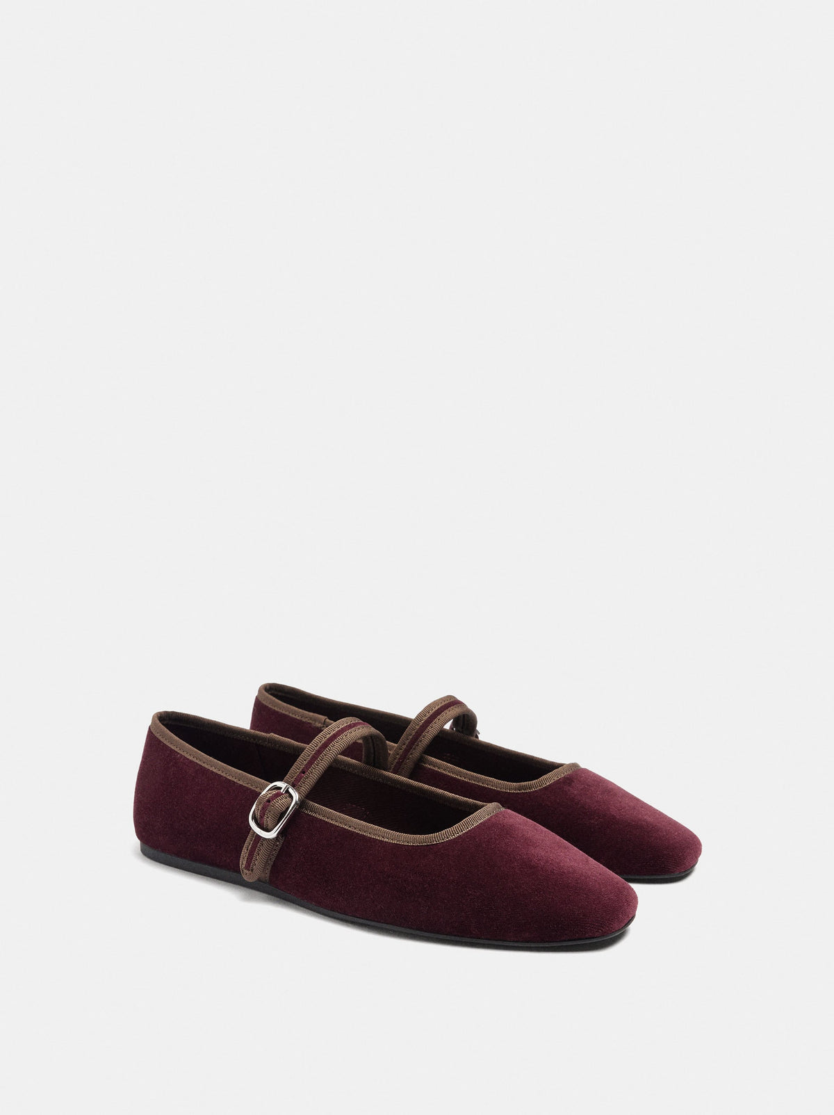 Velvet-Effect Ballet Flats With Strap