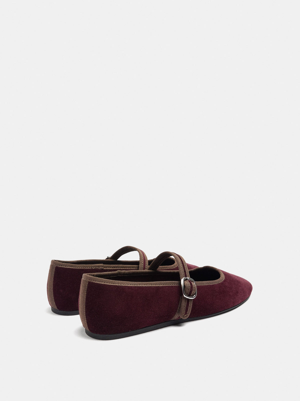 Velvet-Effect Ballet Flats With Strap