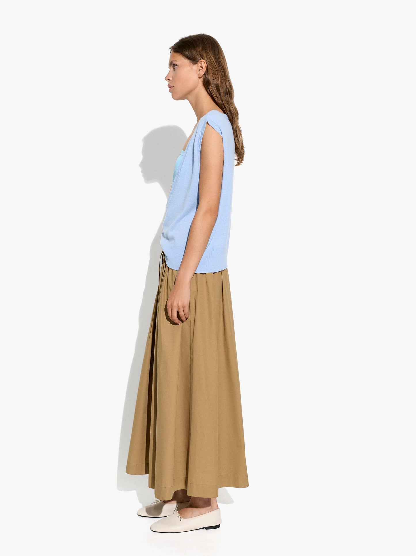 T Display 1 June Skirt