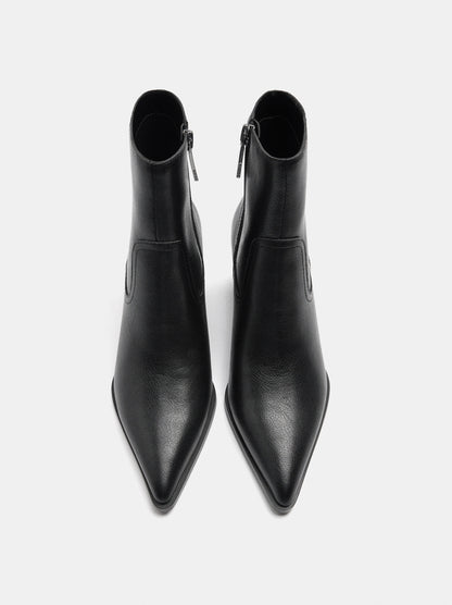 Ankle Boots With A Wide Heel