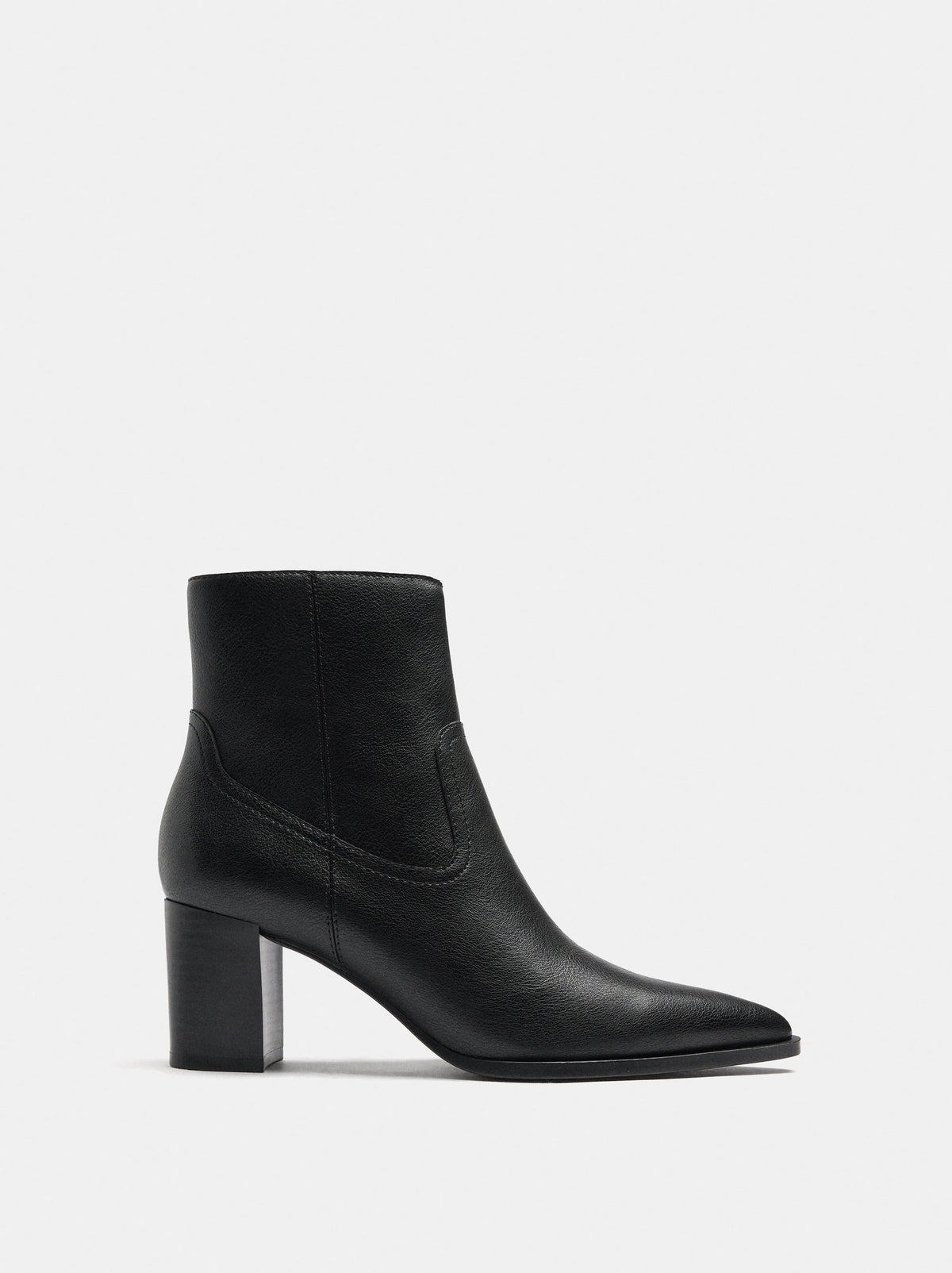 Ankle Boots With A Wide Heel
