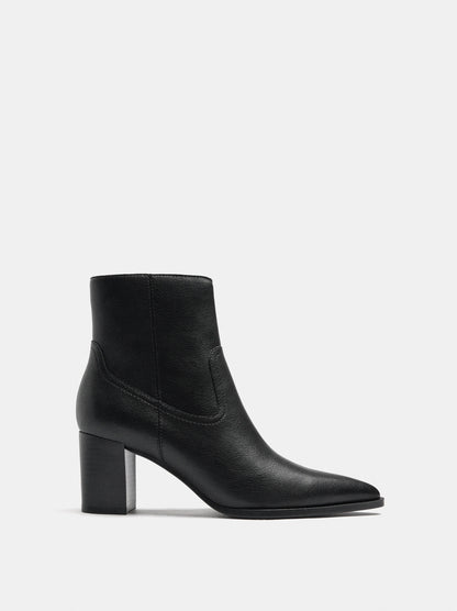 Ankle Boots With A Wide Heel