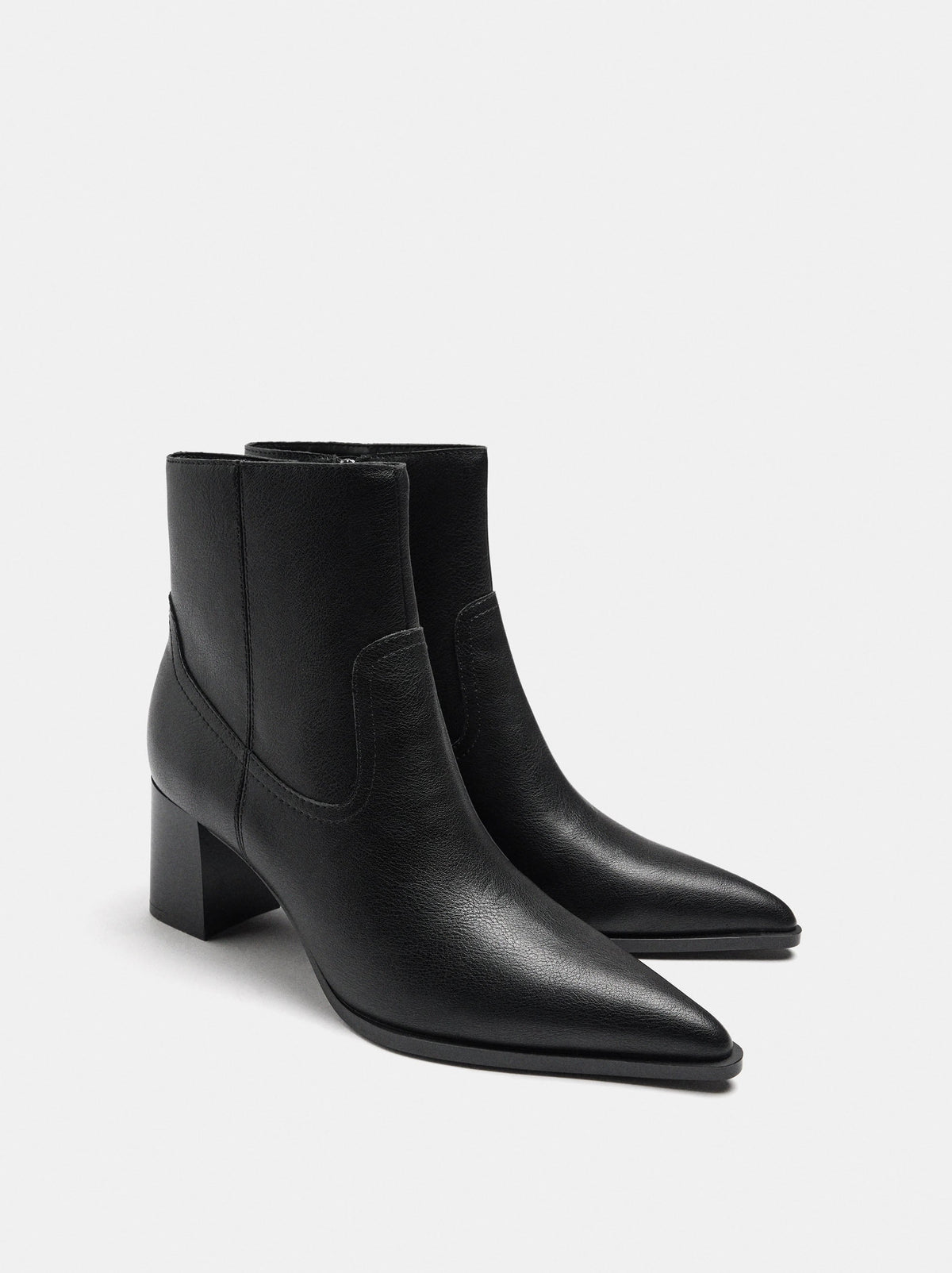 Ankle Boots With A Wide Heel