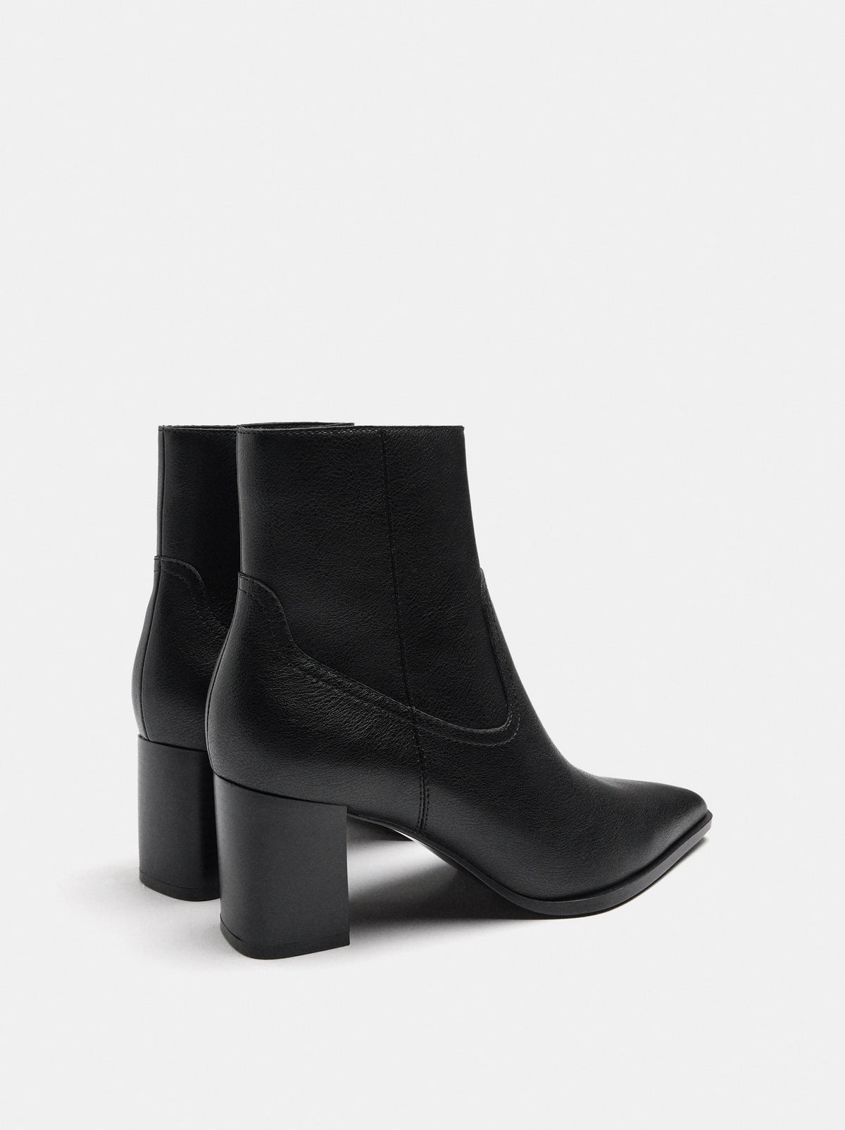 Ankle Boots With A Wide Heel