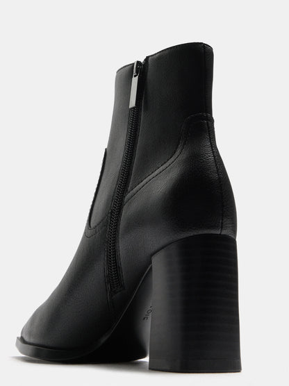 Ankle Boots With A Wide Heel