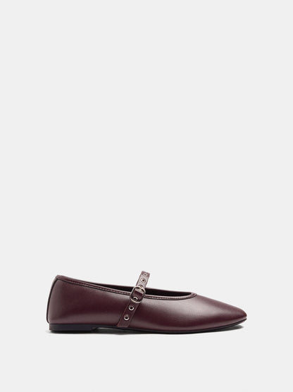 Ballet Flats With Strap And Eyelets