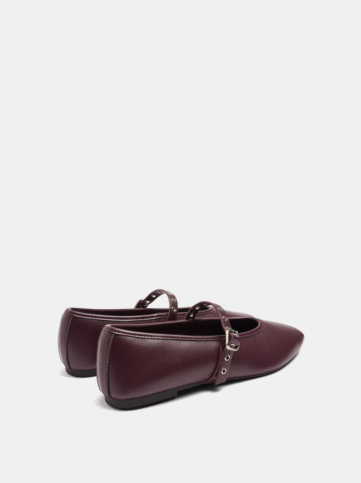 Ballet Flats With Strap And Eyelets