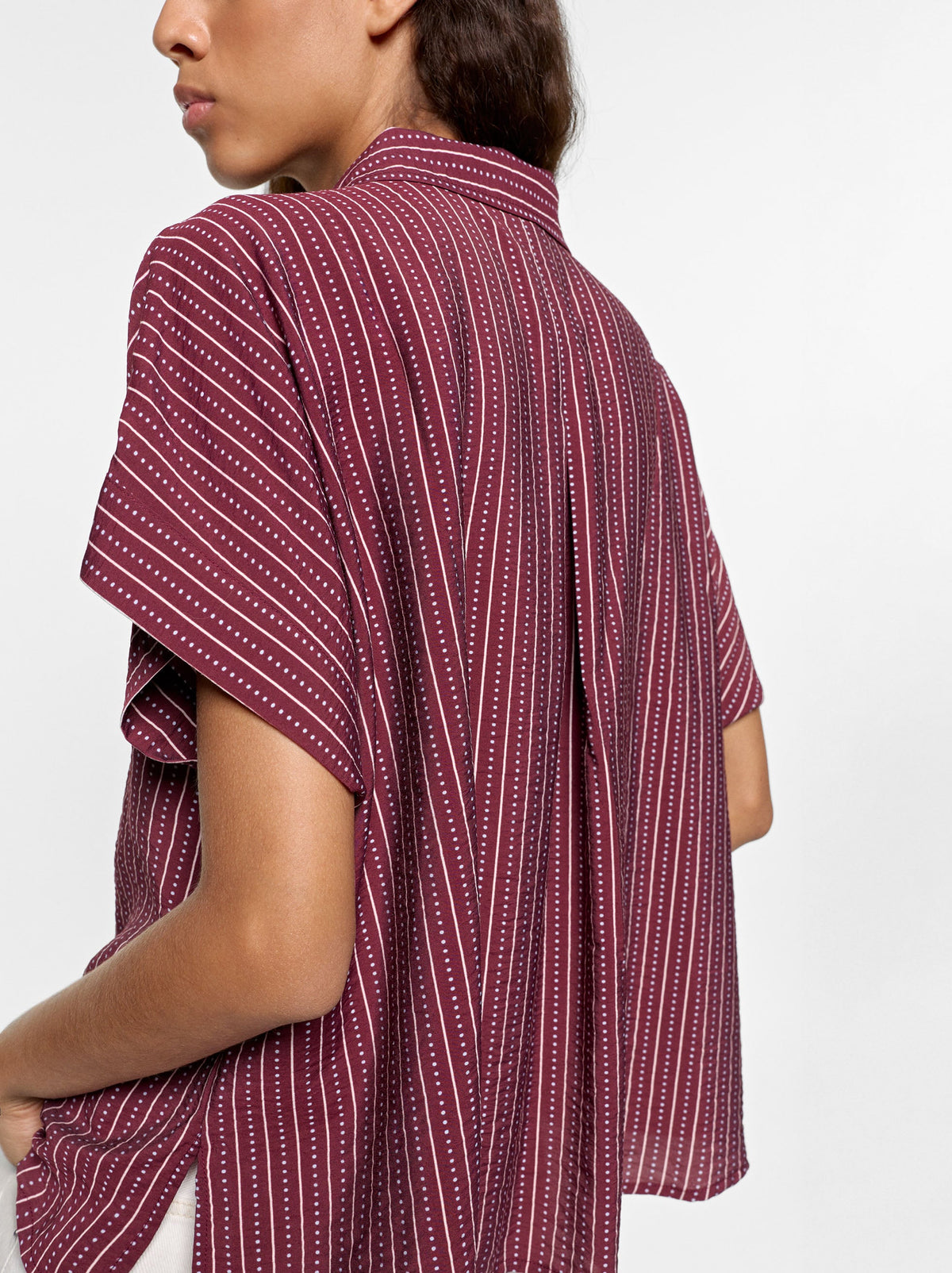 Short-Sleeved Striped Shirt