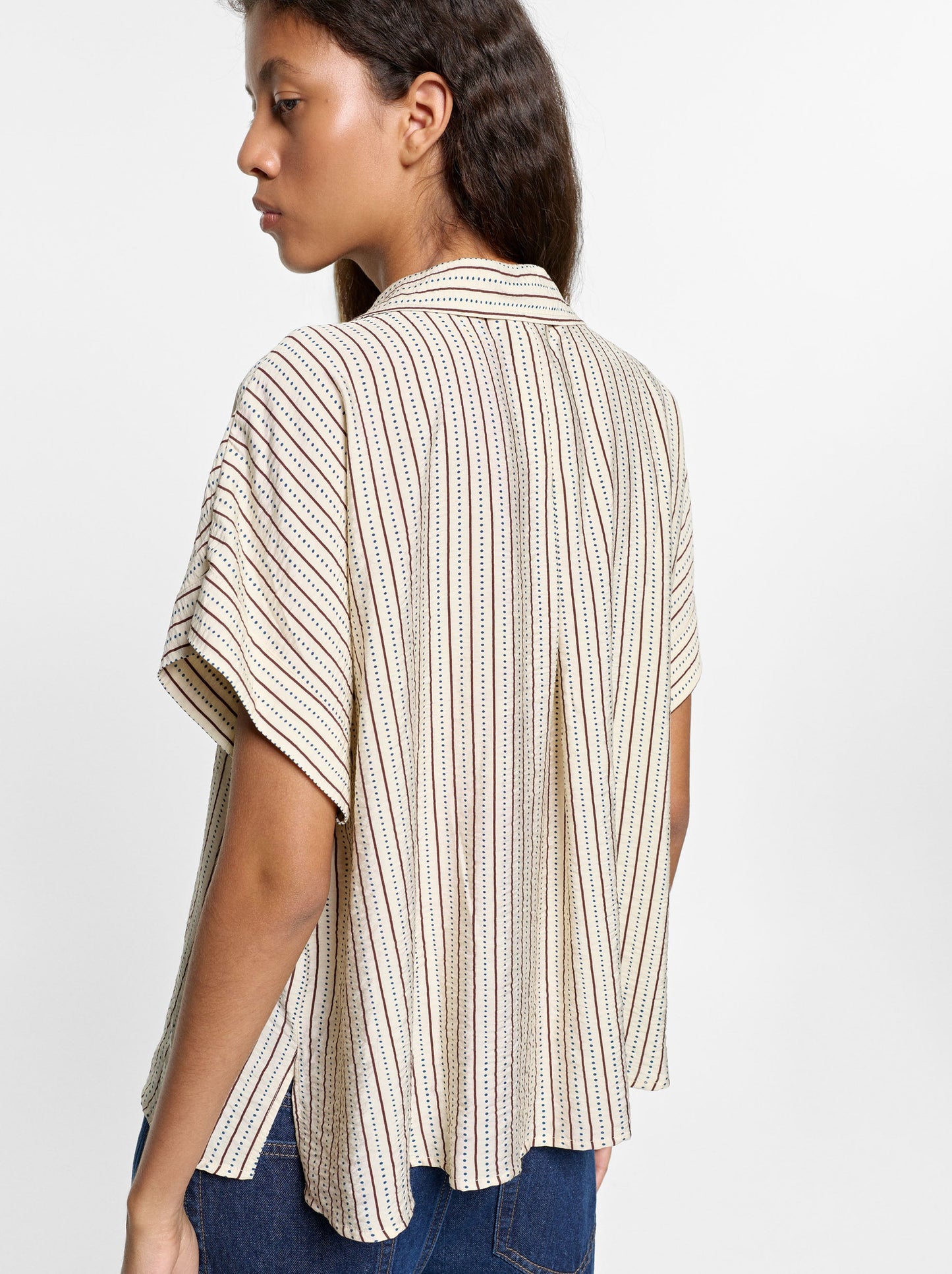 Short-Sleeved Striped Shirt