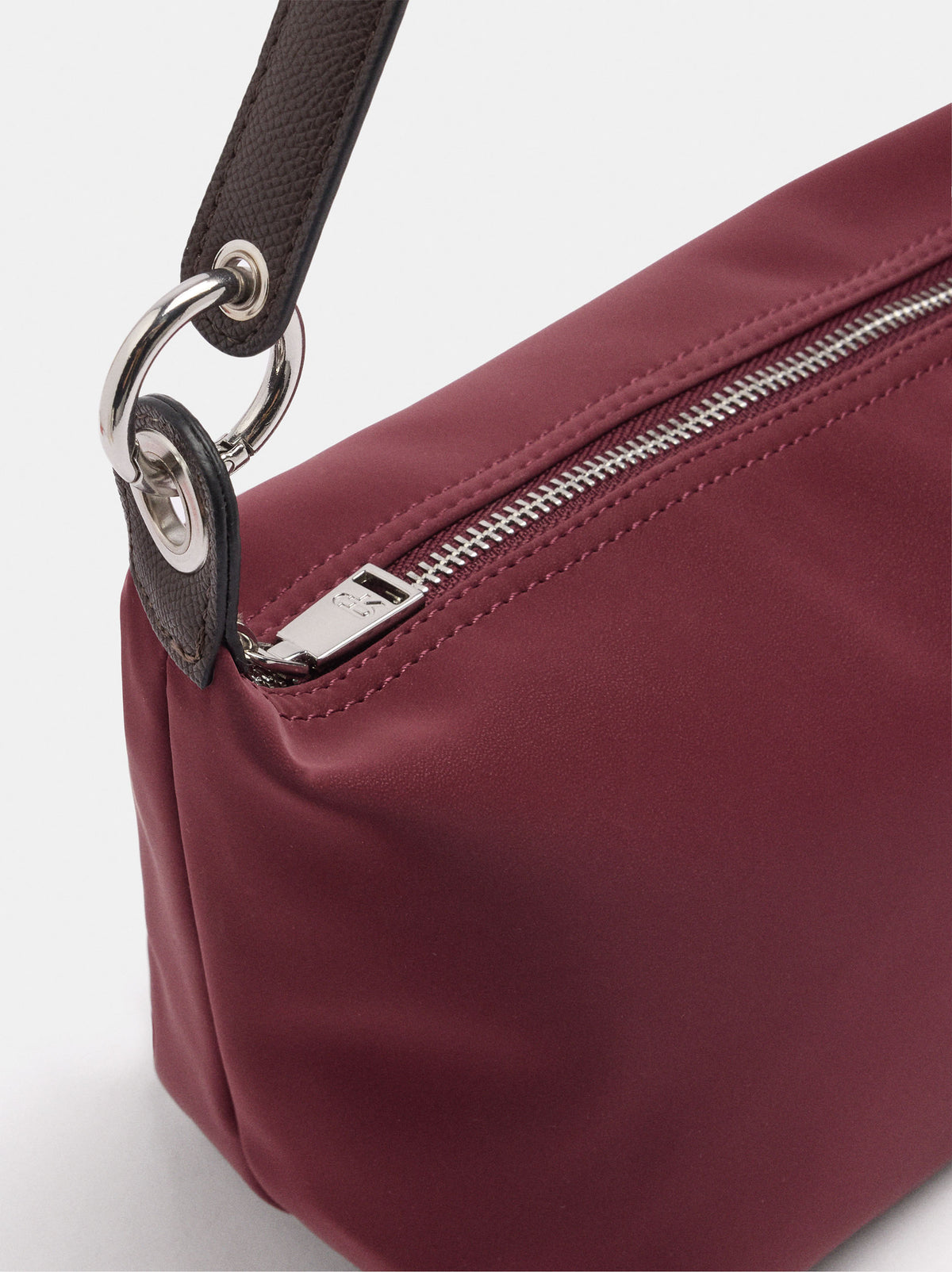 Shoulder Bag With Soft Texture And Pendant