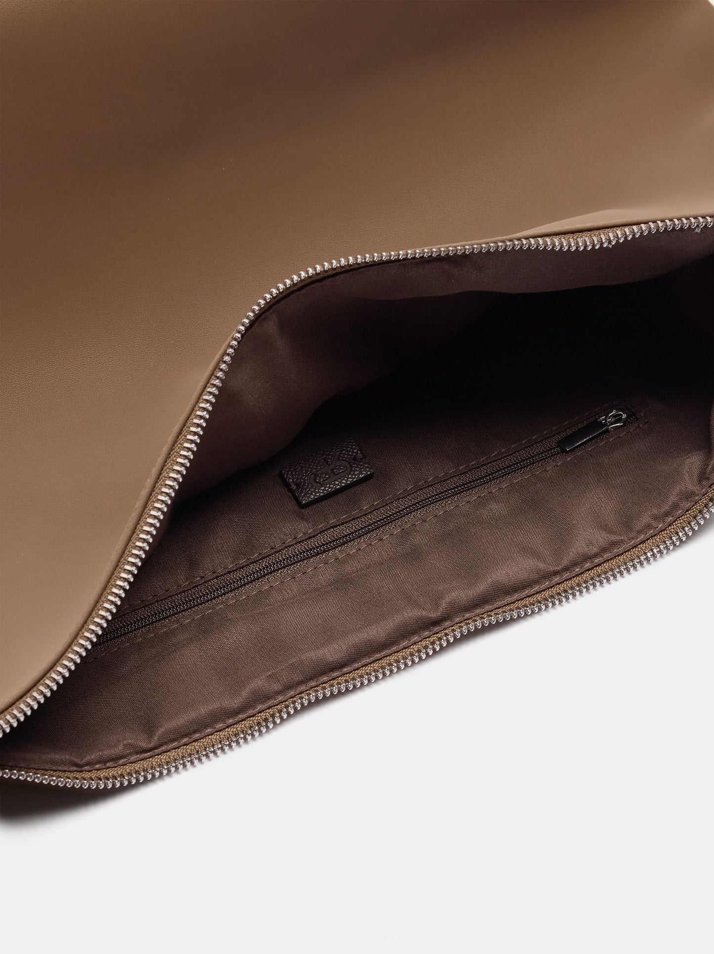 Shoulder Bag With Soft Texture And Pendant