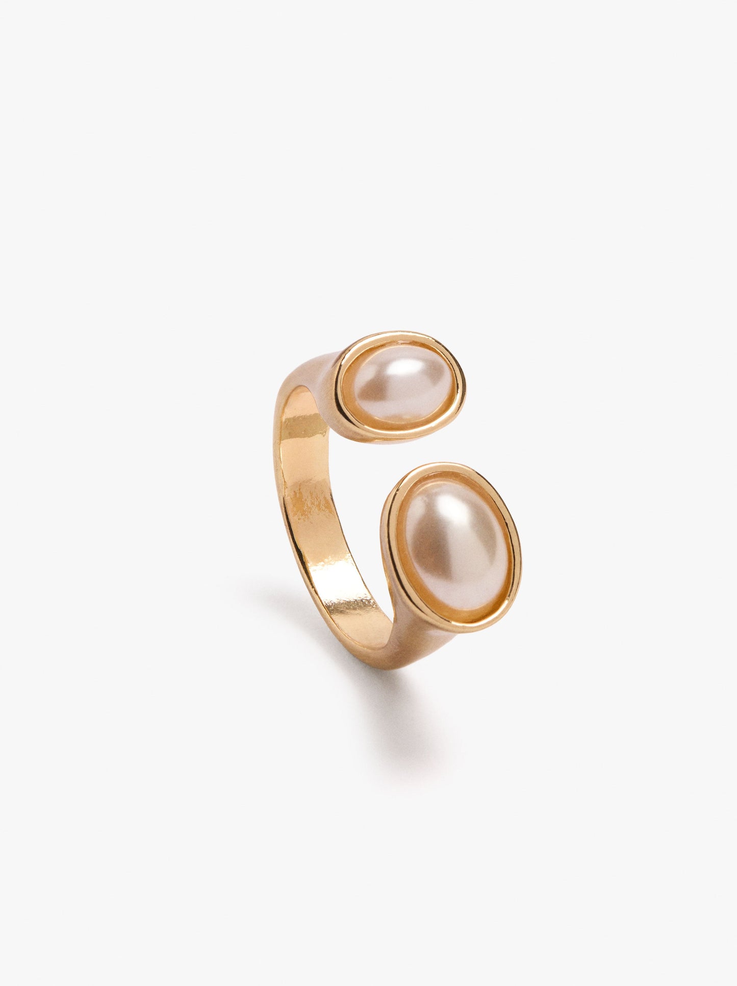 Open Ring With Pearls