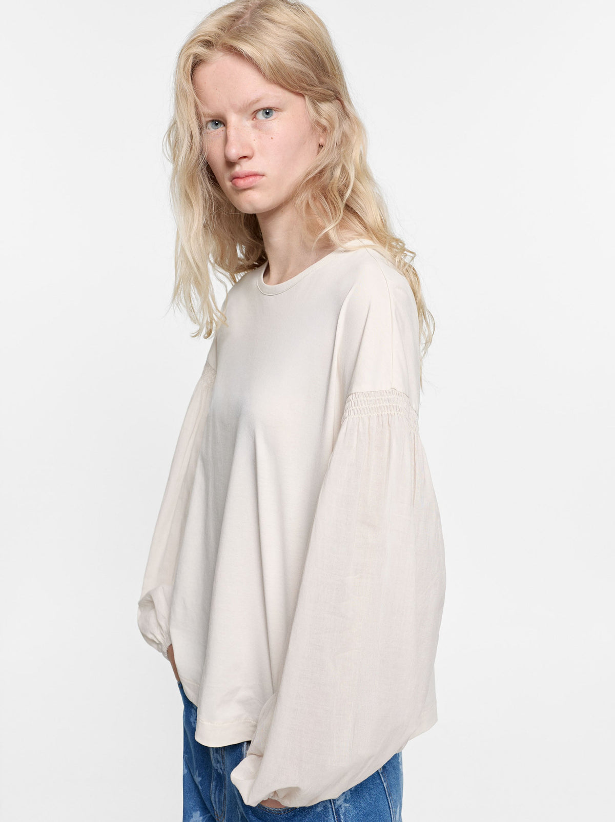 Long-Sleeved T-Shirt With Puff Sleeves
