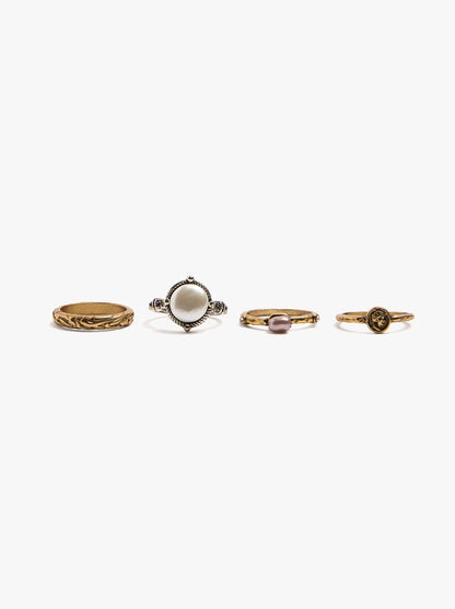 Set Of Bicolor Rings With Pearl