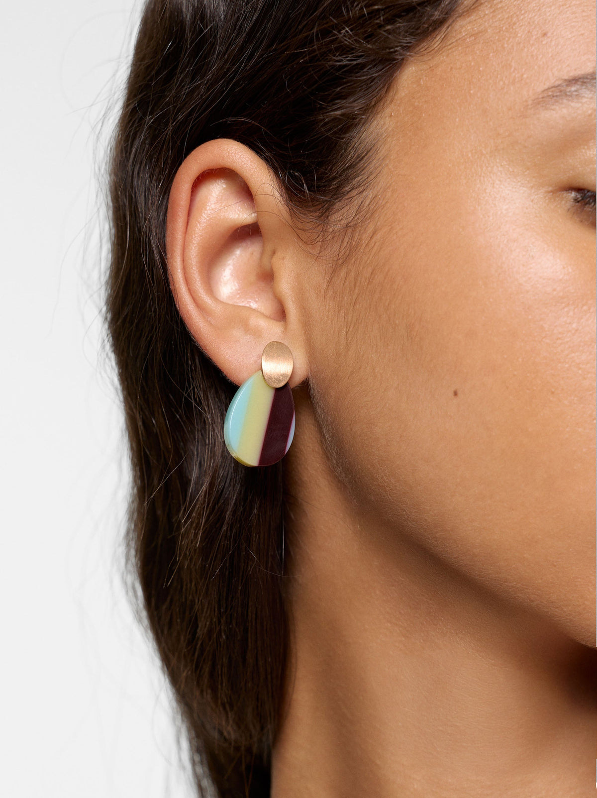 Oval Earrings With Stripes