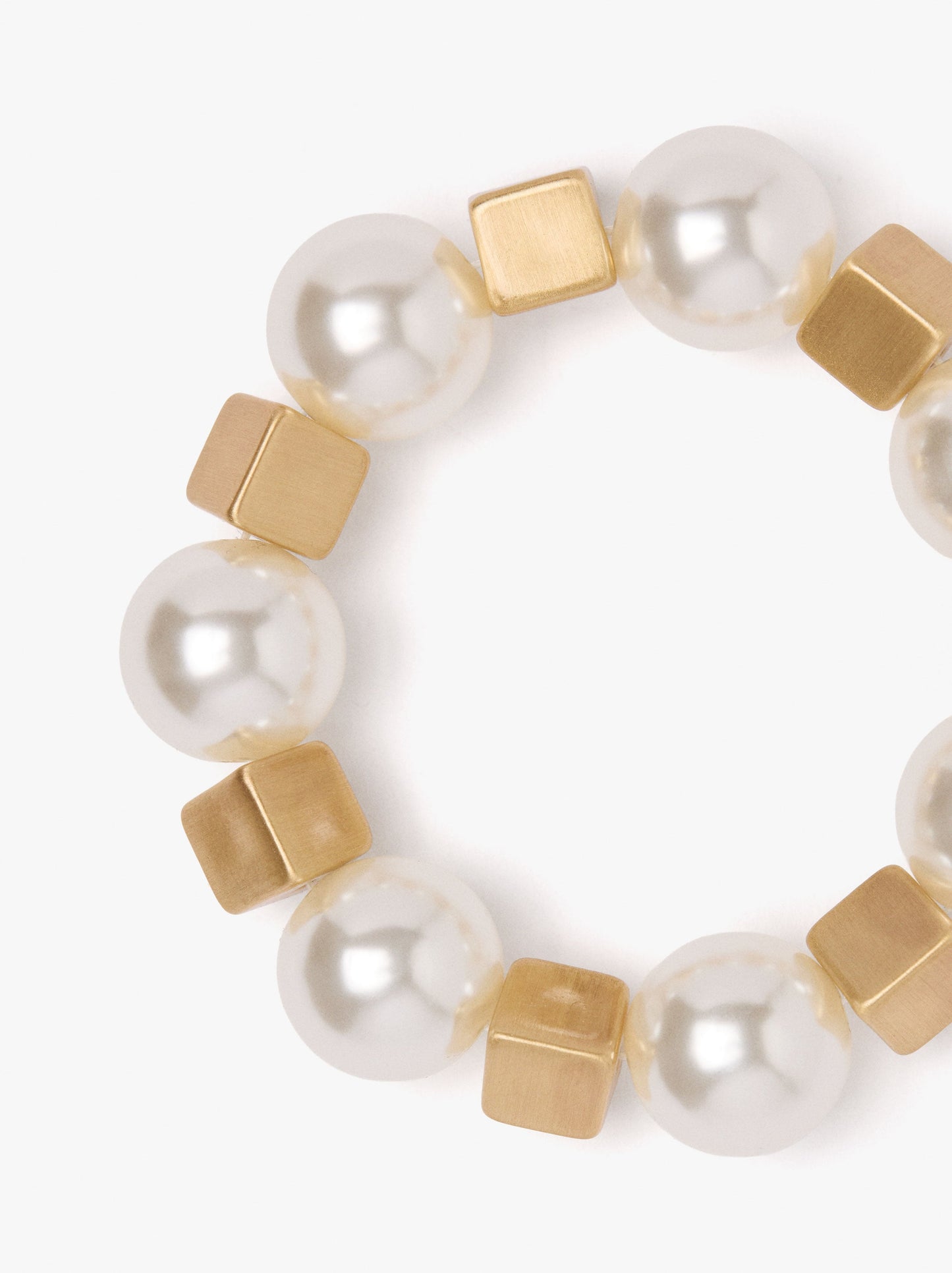 Elastic Bracelet With Pearls