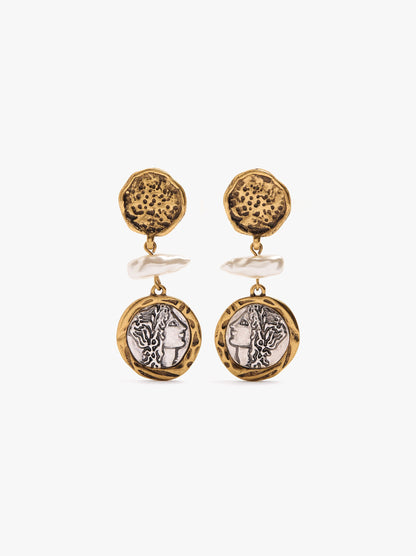 Bicolor Medal Earrings With Pearls
