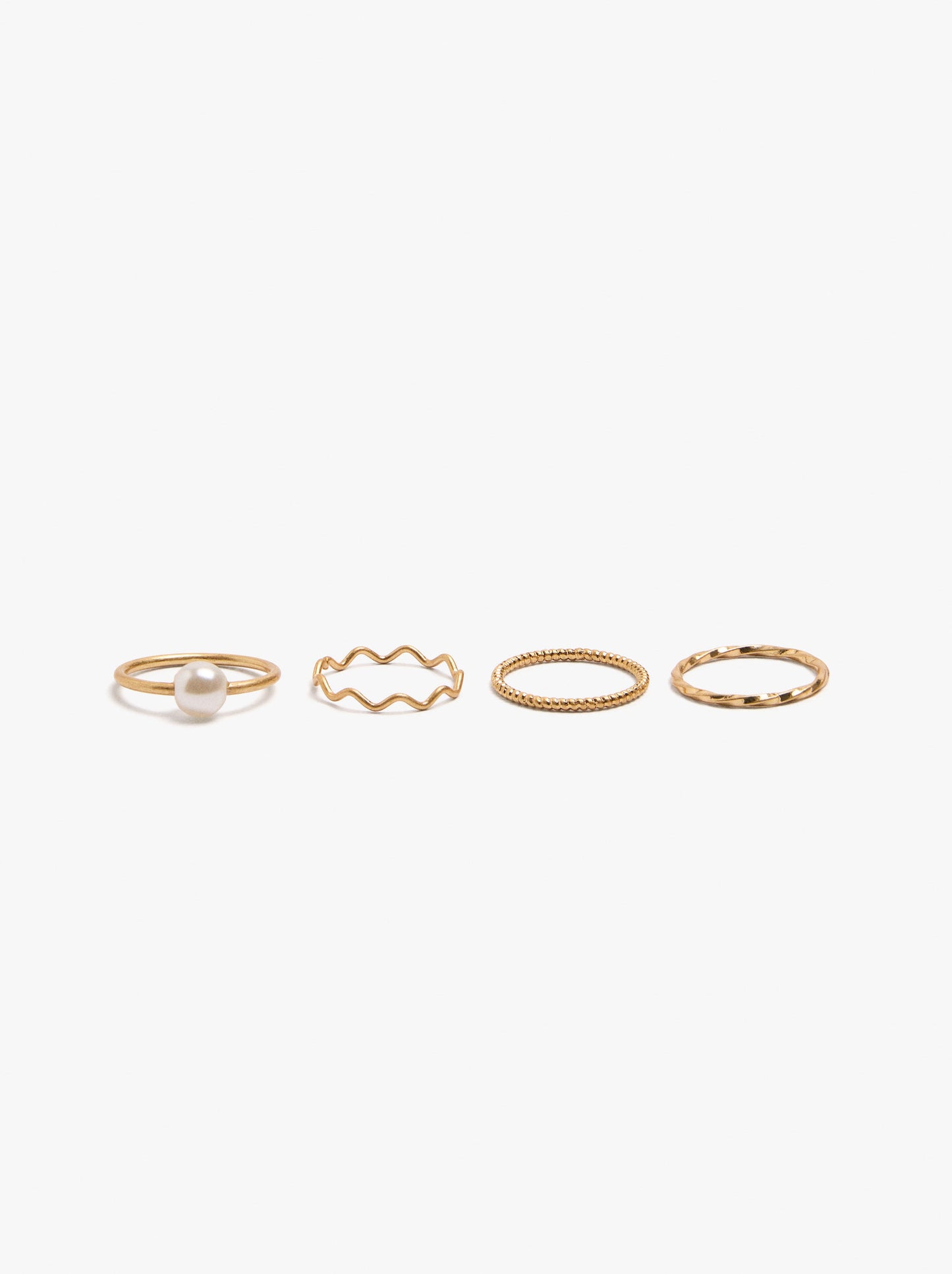 Set Of Pearl Rings
