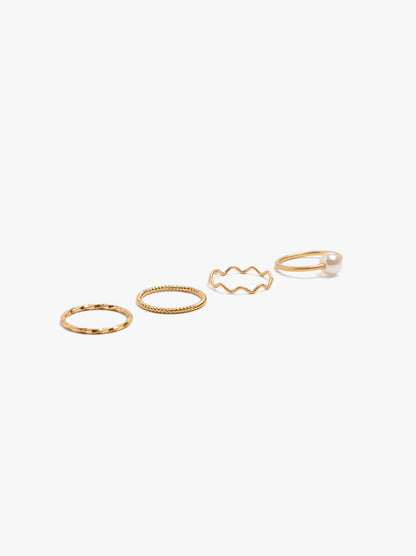 Set Of Pearl Rings