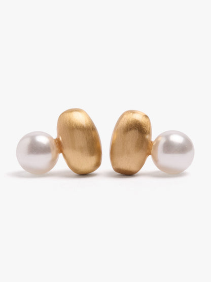 Earrings With Pearls