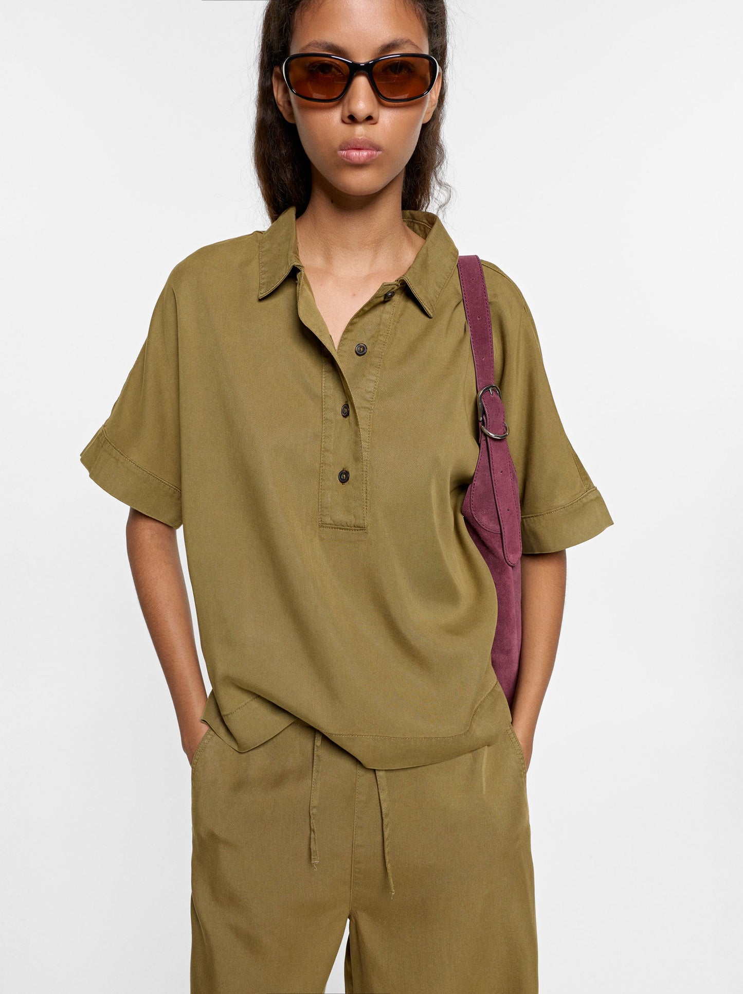 Blouse With 100% Lyocell Collar