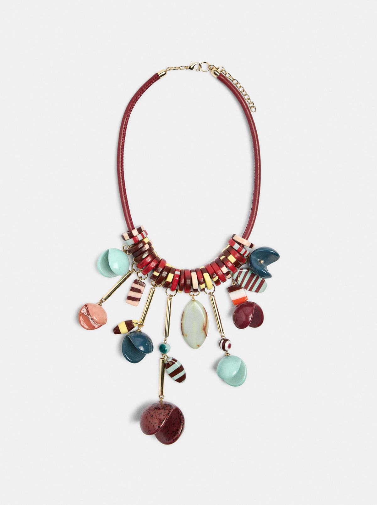 Short Necklace With Multicolor Beads And Pendants