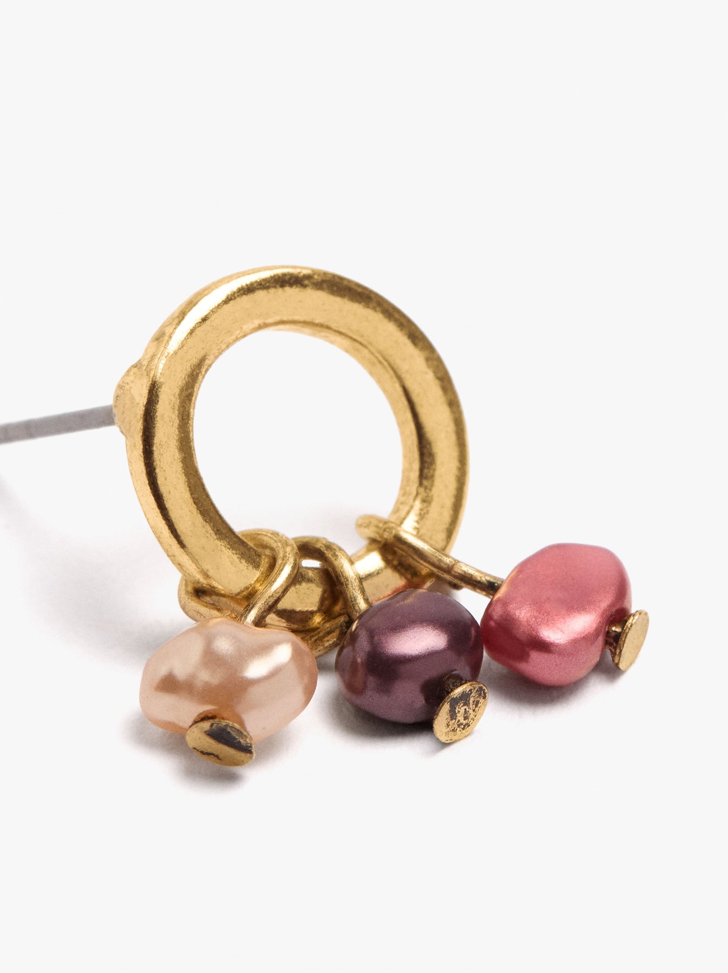 Hoop Earrings With Multicolor Pearls