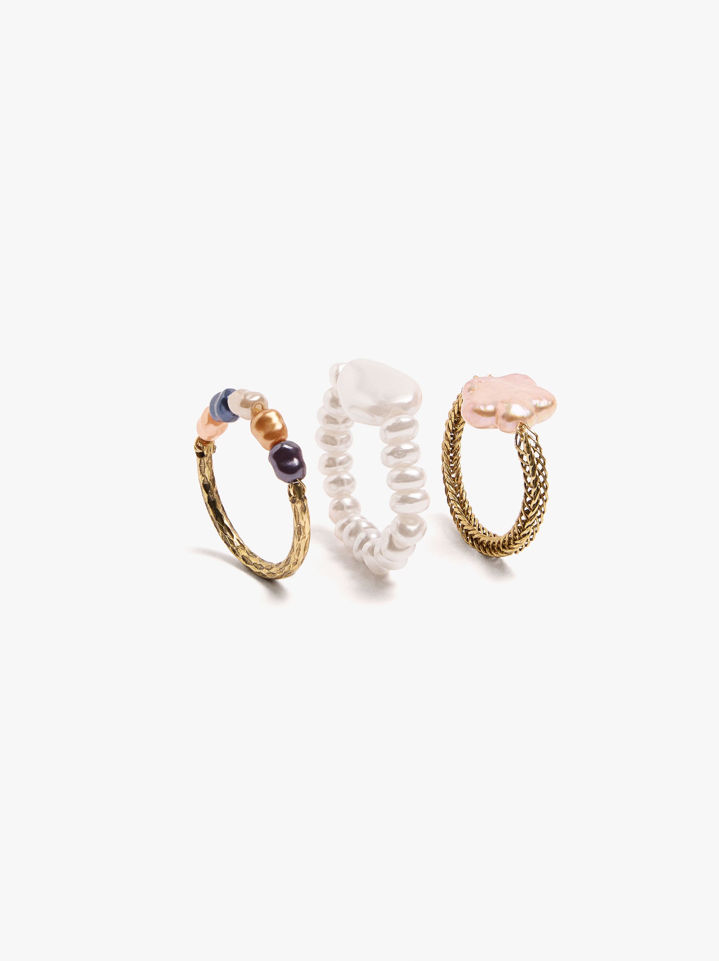 Set Of Rings With Freshwater Pearl