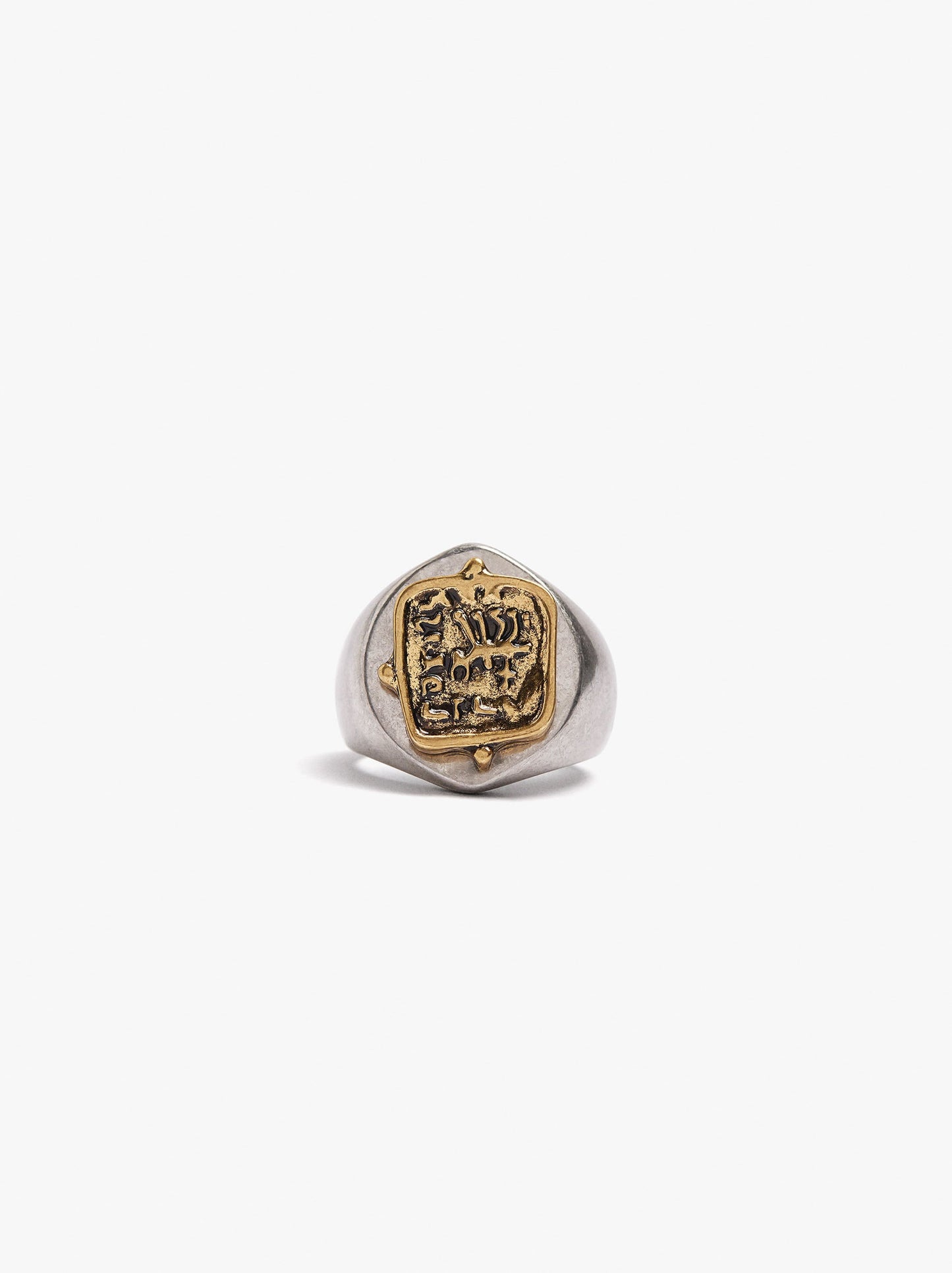 Bicolor Plate Ring With Reliefs