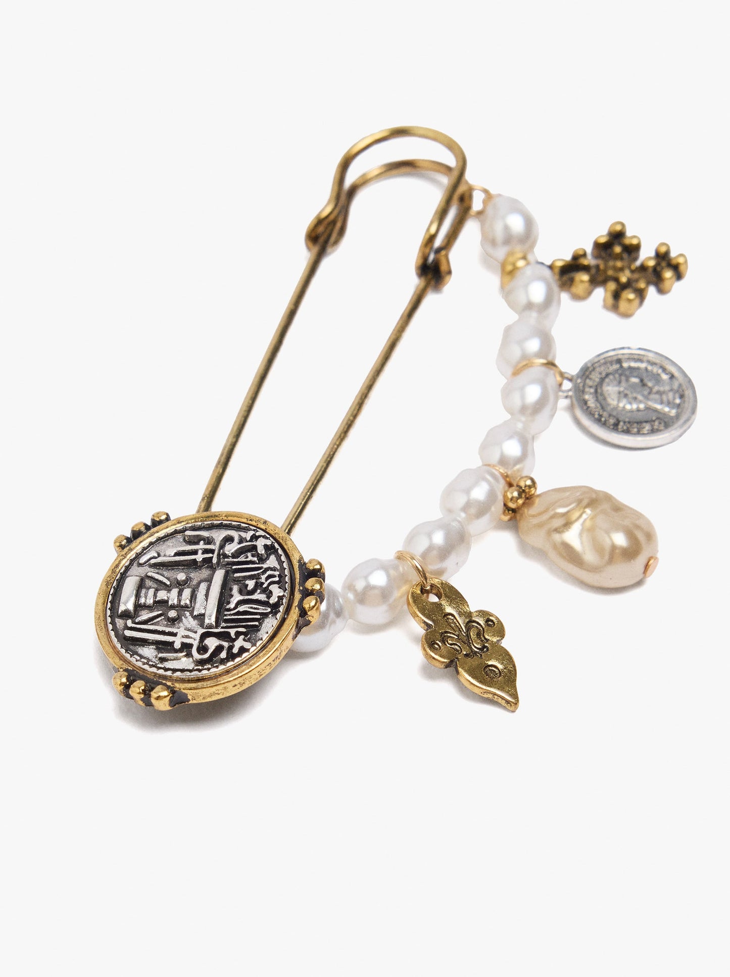 Brooch With Medal And Pearls