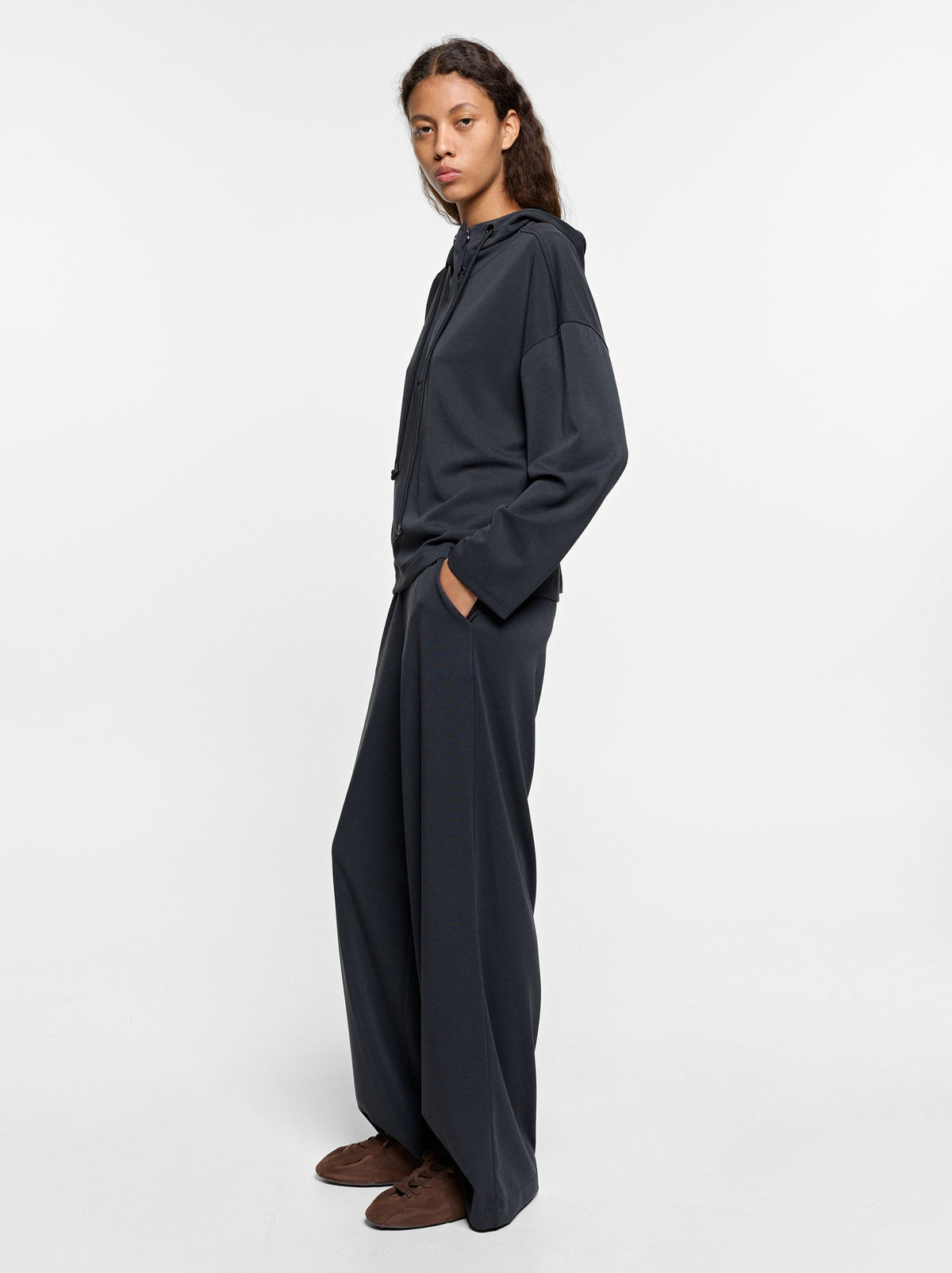 Loose-Fitting Trousers With Elastic Waistband Soft Touch