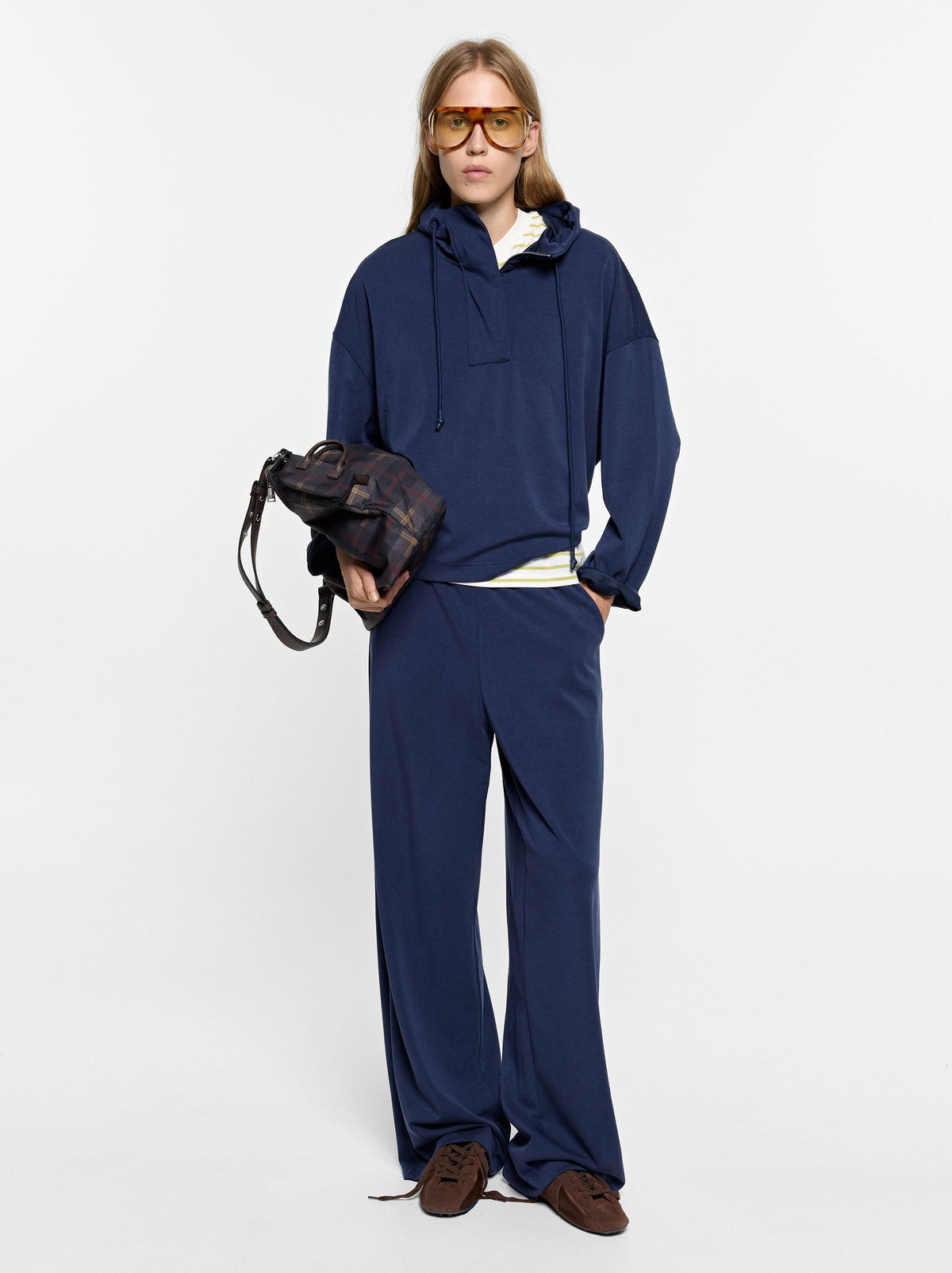 Loose-Fitting Trousers With Elastic Waistband Soft Touch