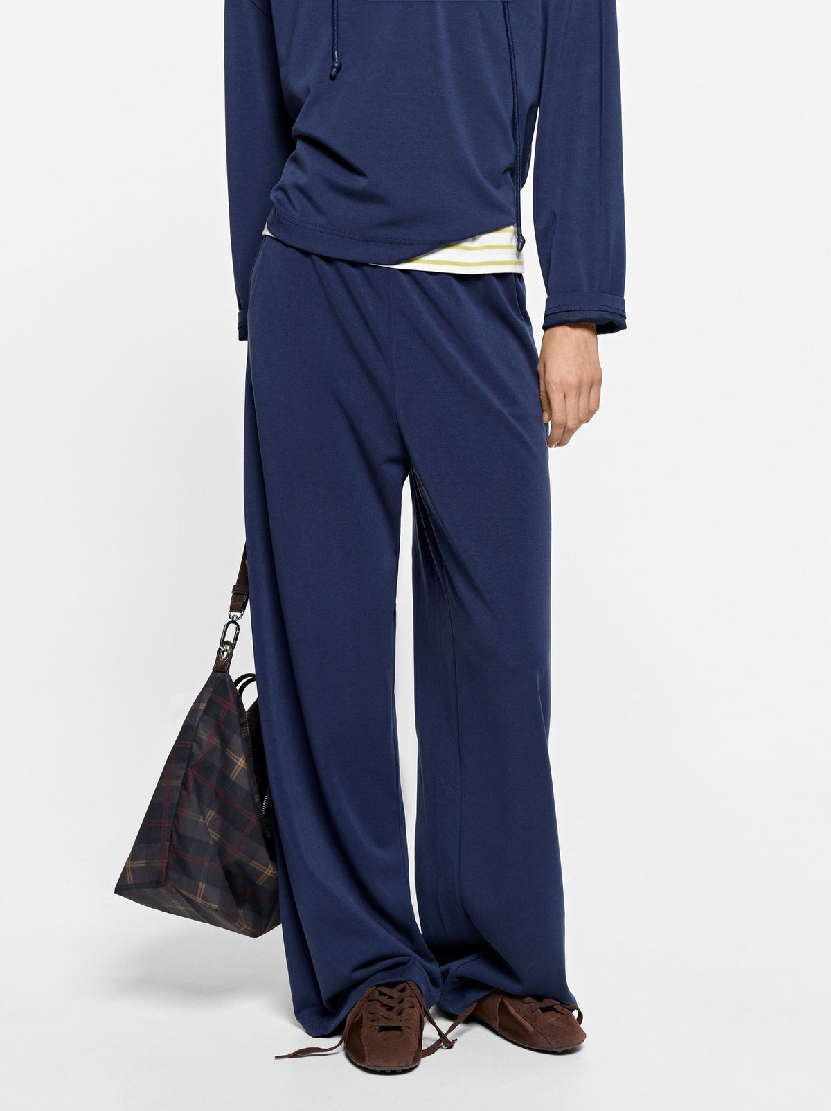 Loose-Fitting Trousers With Elastic Waistband Soft Touch
