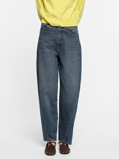 Barrel Jeans