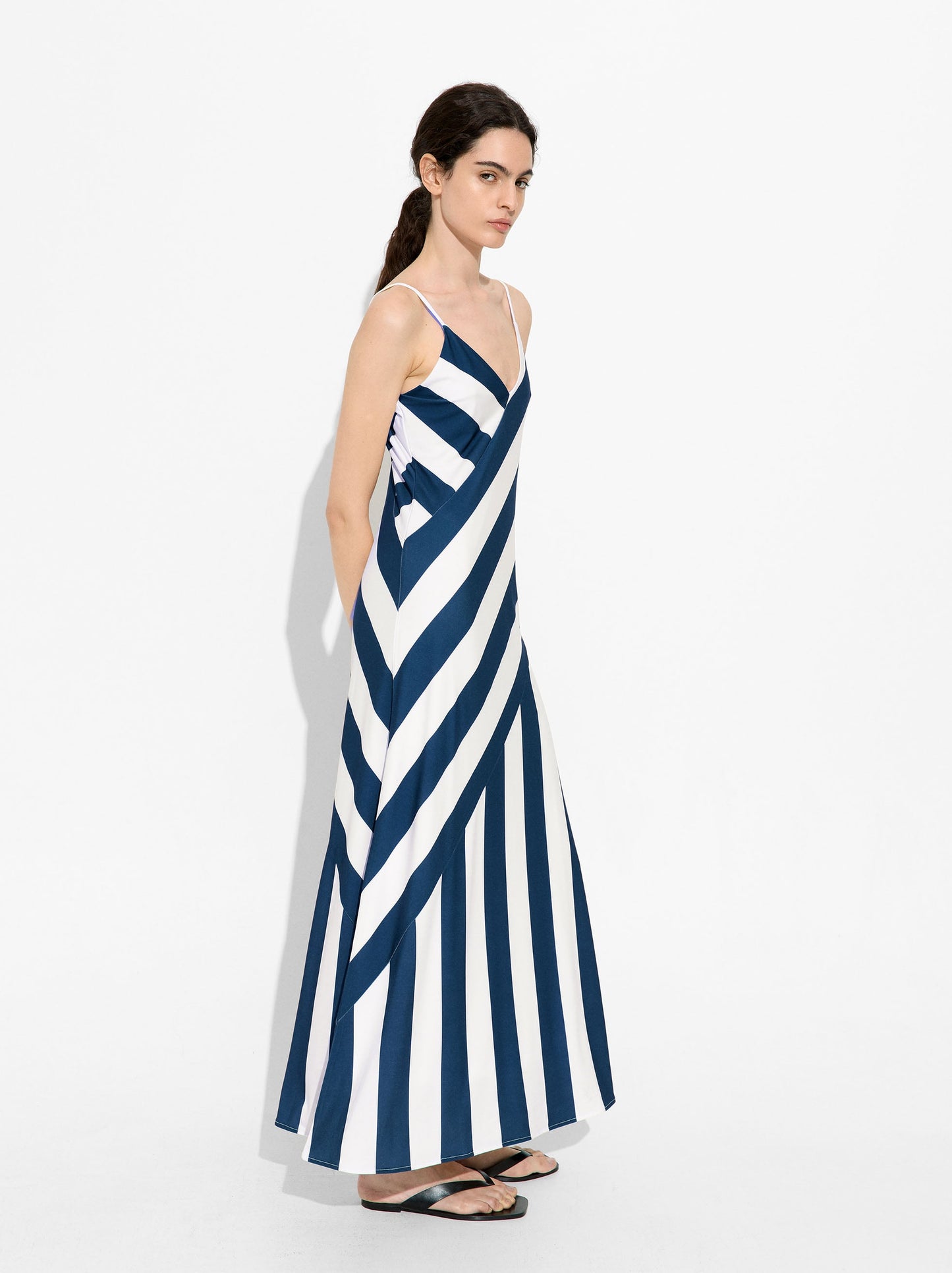 Long Dress With Contrast Stripes