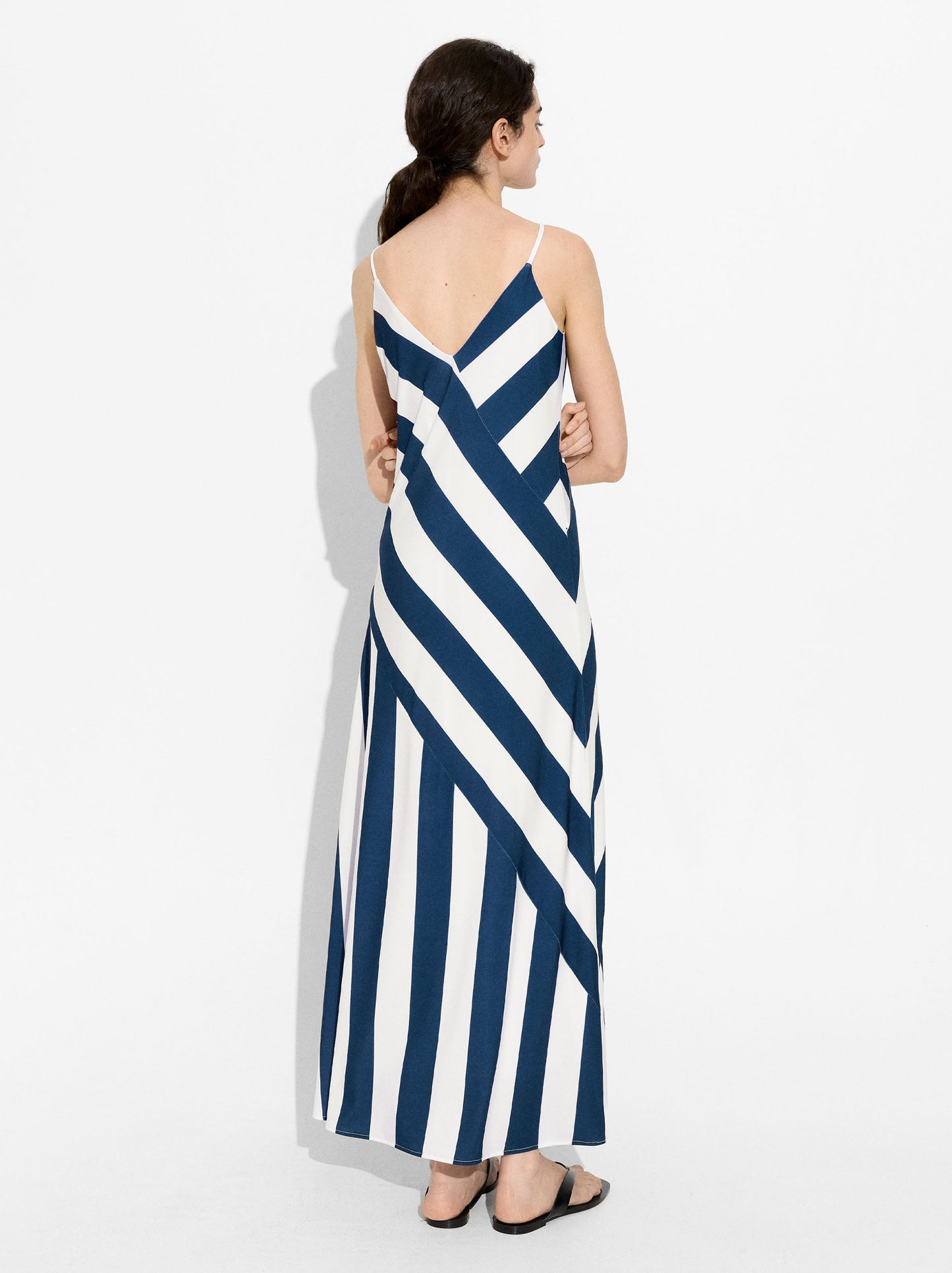 Long Dress With Contrast Stripes