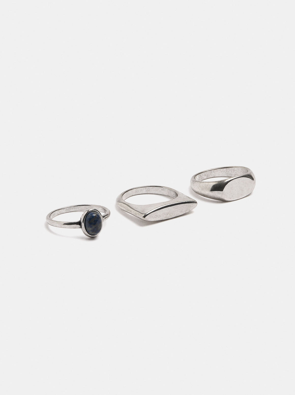 Set Of Rings With Stone