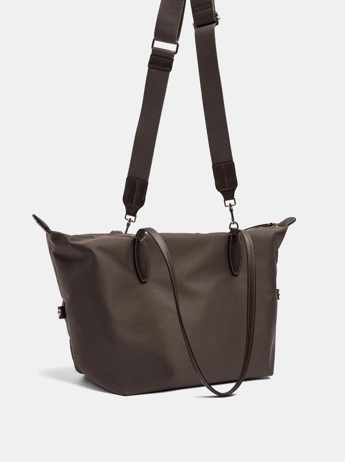 Plain Nylon Laptop Bag For 15-Inch Laptops