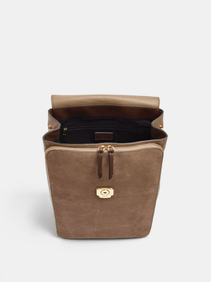 Leather Backpack With Flap For A 14" Laptop