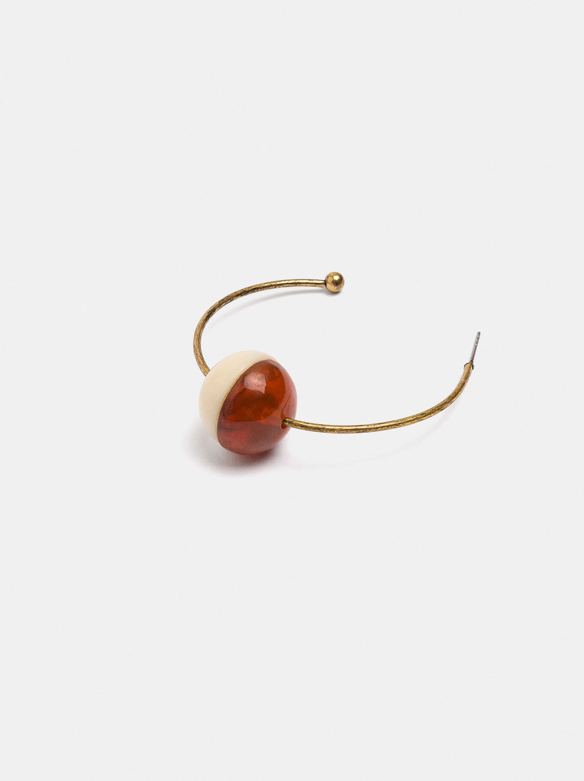 Open Hoop Earrings With Bicolor Bead