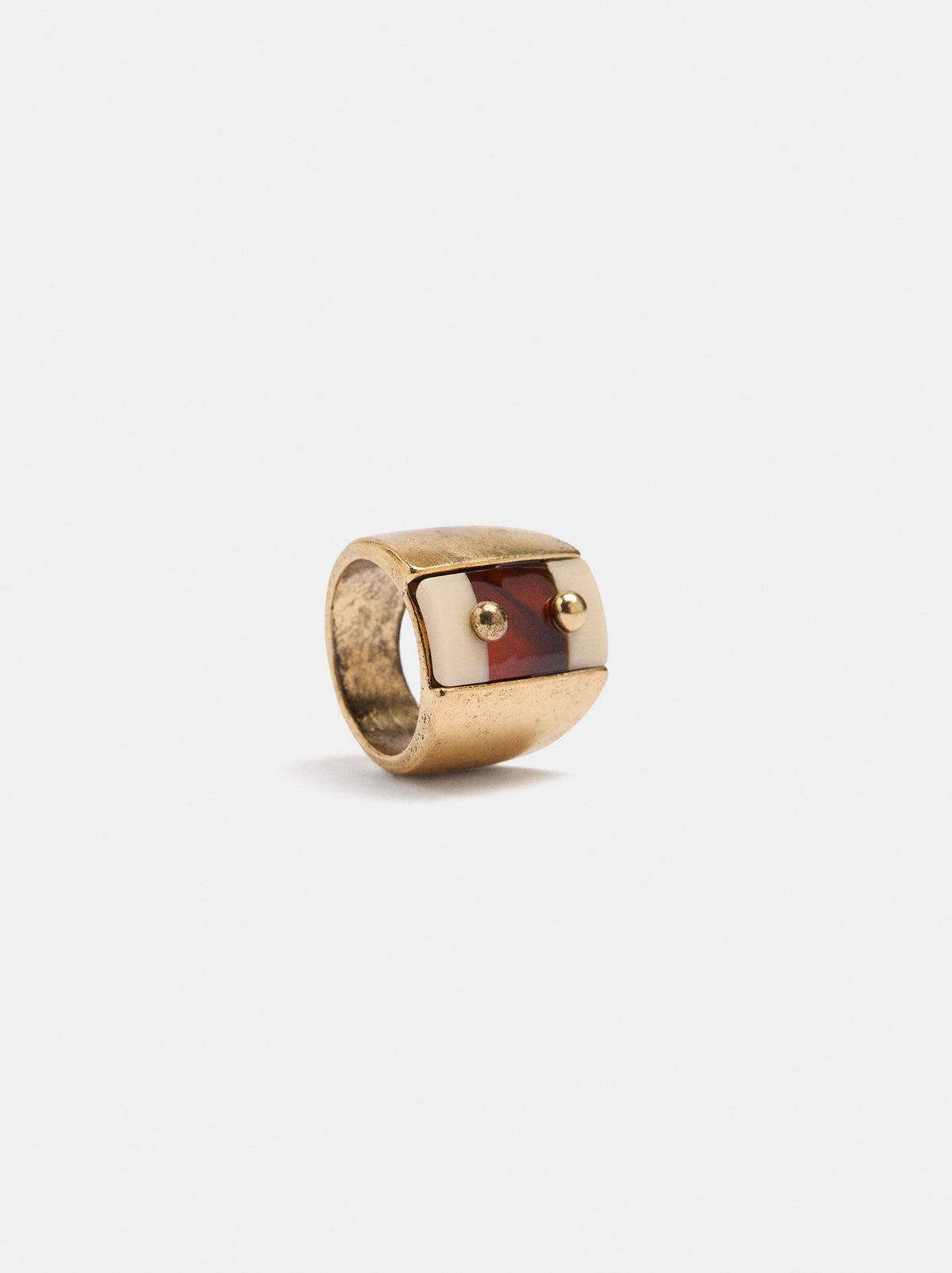 Bicolor Ring With Detail