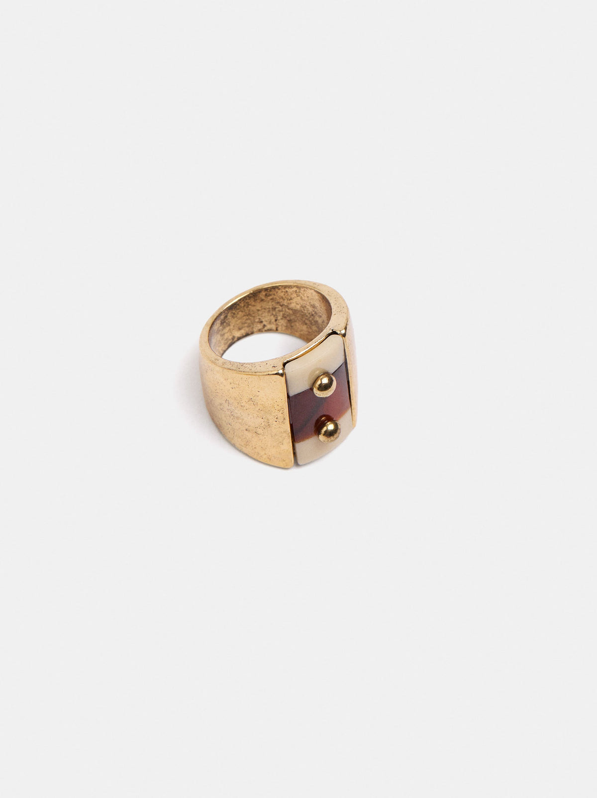 Bicolor Ring With Detail